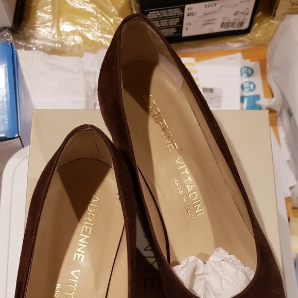 Adrienne Vittadini brown Suade heels - Picture 2 of 5